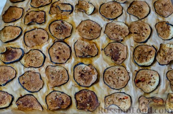 Приправа из сушёных баклажанов с розмарином и перцем чили (в духовке)